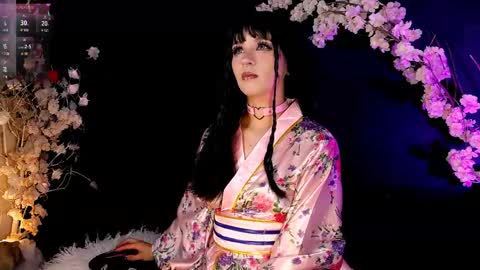 Snapshot of the_kitty_roxy chatting on 05.27.26 ... ... online show from 05.27.26