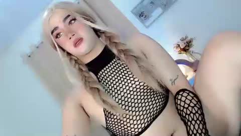 the_naughty_kyra online show from 09.17.25