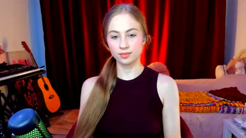 Ally    STREAMING ON TWITCH NOW Check my Twitter for updates online show from 05.22.26