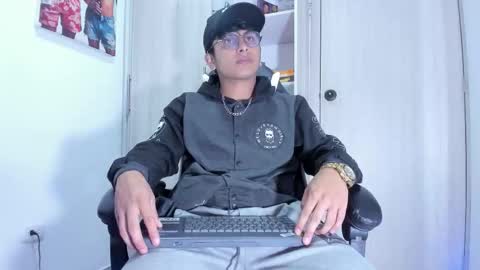 Snapshot of the_weed_guys chatting on 10.04.25 Danny online show from 10.04.25