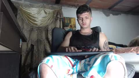 Snapshot of theangelmiguel chatting on 03.10.25 Miguel Angel online show from 03.10.25