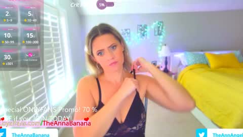 Snapshot of theannabanana chatting on 12.20.24 Anna Banana AKA Ann Angel online show from 12.20.24