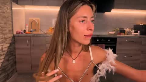 J online show from 09.19.25