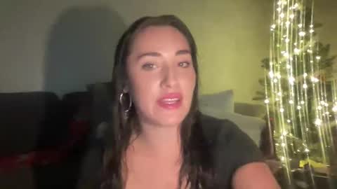 Girl Next Door  online show from 12.16.25