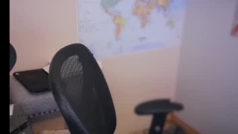 The Bear King online show from 11.25.25