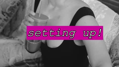 Snapshot of thecamwoman chatting on 09.19.25 Joan online show from 09.19.25