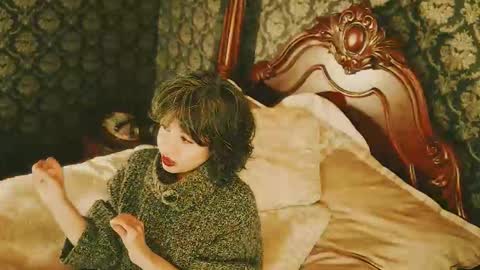 Joan online show from 02.08.26