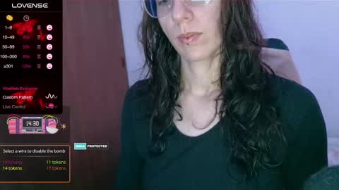 Snapshot of thecherry_paulette chatting on 09.16.25 Paulette online show from 09.16.25
