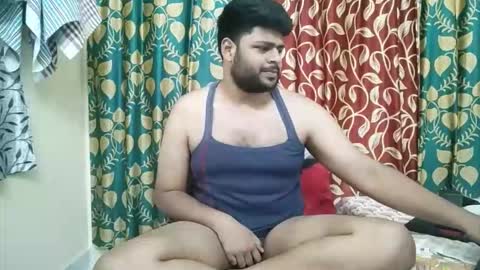 Snapshot of thecuteboyy chatting on 05.01.26 thecuteboyy online show from 05.01.26
