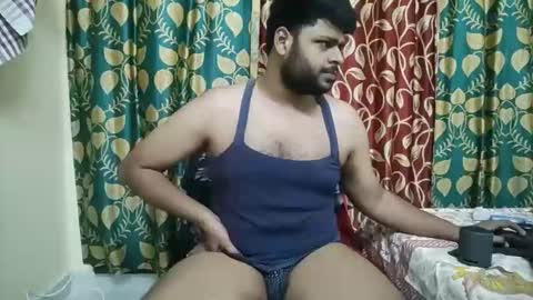 Snapshot of thecuteboyy chatting on 05.02.26 thecuteboyy online show from 05.02.26