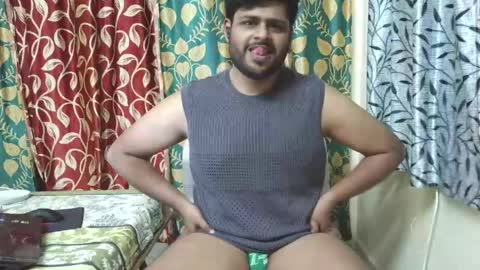 Snapshot of thecuteboyy chatting on 05.22.26 thecuteboyy online show from 05.22.26