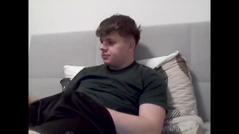 thecuteguy144949 online show from 01.22.25