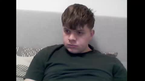 thecuteguy144949 online show from 02.24.25