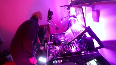 Snapshot of thedeman chatting on 02.28.26 thedeman online show from 02.28.26