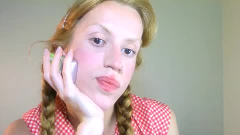 Yolanda online show from 09.22.25