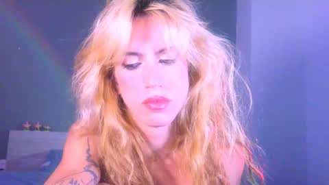 Yolanda online show from 05.12.26