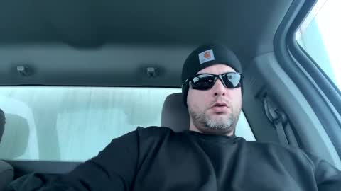 Snapshot of thedonald911 chatting on 12.31.24 Carter Bates online show from 12.31.24