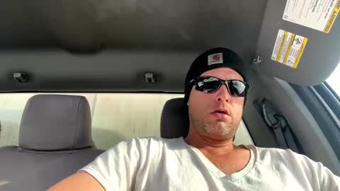 Snapshot of thedonald911 chatting on 01.21.25 Carter Bates online show from 01.21.25