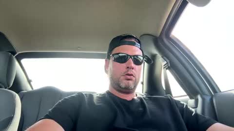 Snapshot of thedonald911 chatting on 09.27.25 Carter Bates online show from 09.27.25