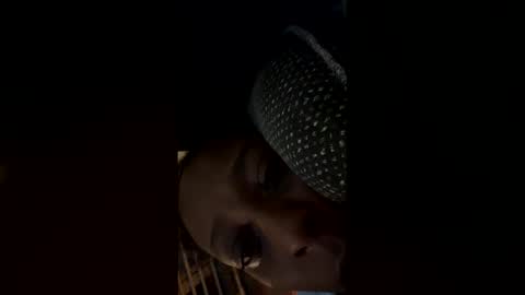 amiyajuvais online show from 01.17.26