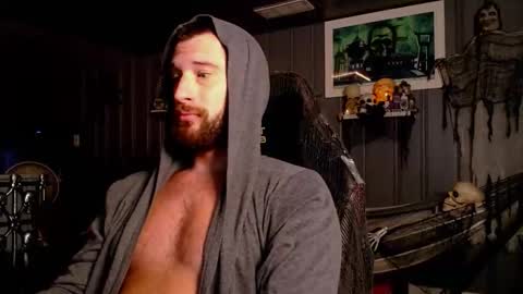 Snapshot of theehhteam chatting on 10.21.25 H online show from 10.21.25