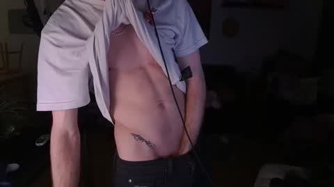 Snapshot of thefabuloussam chatting on 10.18.25 Thefabulousam Independent Model online show from 10.18.25