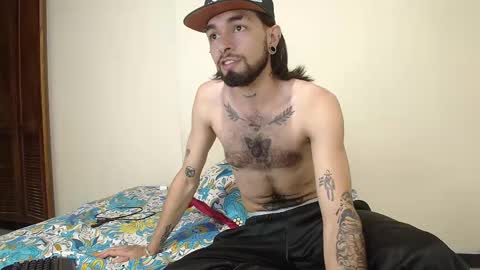 independent Model online show from 02.06.25