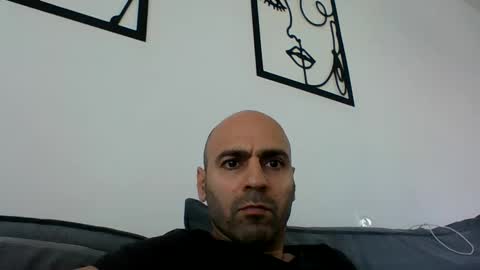 Snapshot of thegame323 chatting on 12.14.24 thegame323 online show from 12.14.24