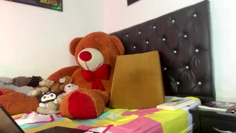 Snapshot of thegemini_prince chatting on 10.09.25 Prince online show from 10.09.25