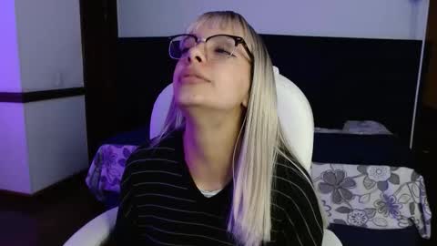 Peyton online show from 02.03.26