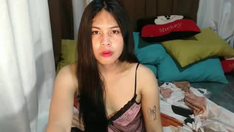 Snapshot of thegreat_legacy chatting on 02.10.26 Elle dont forget to folloW me and thumbs up online show from 02.10.26