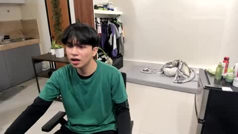 Green online show from 12.22.24