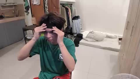 Green online show from 10.28.25