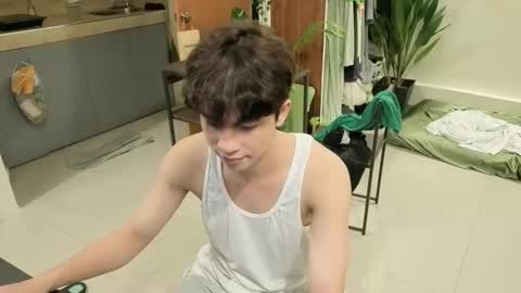 Green online show from 11.21.25