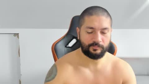 theguardian7 online show from 11.26.25