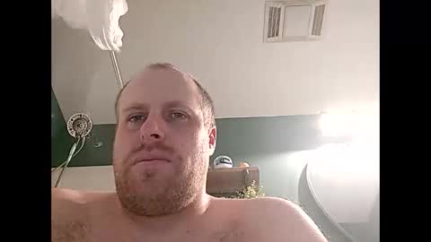 Snapshot of thehammerxx chatting on 10.30.25 thehammerxx online show from 10.30.25