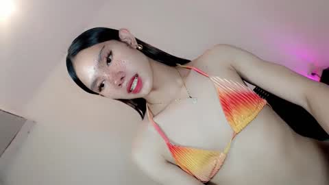 Snapshot of thehornygirl_laisa chatting on 12.16.24 laisa online show from 12.16.24