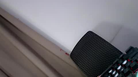 laisa online show from 10.14.25