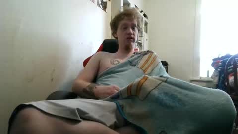 Snapshot of thehotfoxdd chatting on 02.13.26 fuzzyfox online show from 02.13.26