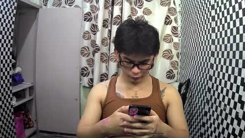 Xerxis online show from 01.07.25