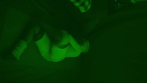 Snapshot of thehungmantis chatting on 01.15.25 thehungmantis online show from 01.15.25