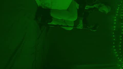 Snapshot of thehungmantis chatting on 01.20.25 thehungmantis online show from 01.20.25