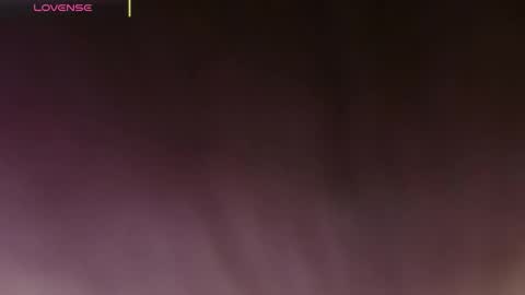 Snapshot of theia_moon_ chatting on 10.18.25 Theia  online show from 10.18.25