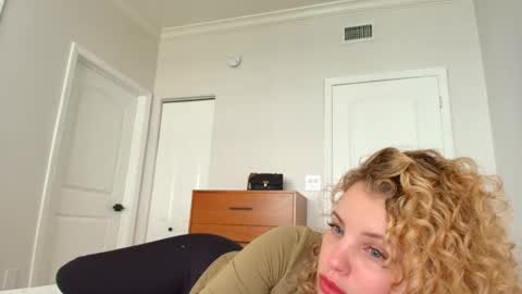 Lily Marie online show from 01.30.25