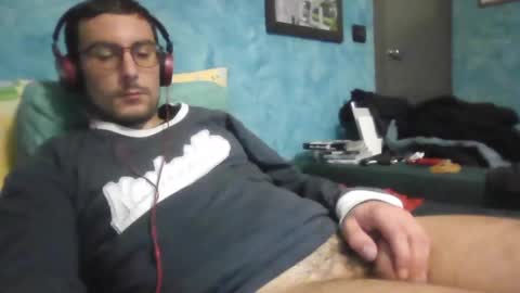 Snapshot of theitalianx95x chatting on 12.15.24 theitalianx95x online show from 12.15.24