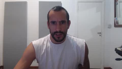 Snapshot of thekingofpains chatting on 12.02.24 KINGOFPAINS online show from 12.02.24