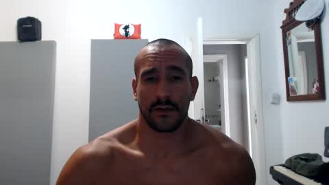 Snapshot of thekingofpains chatting on 01.20.25 KINGOFPAINS online show from 01.20.25