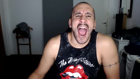 Snapshot of thekingofpains chatting on 09.17.25 KINGOFPAINS online show from 09.17.25