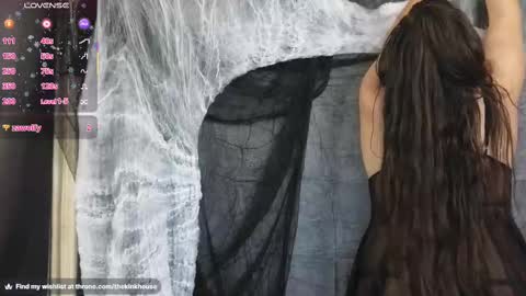 Goddess Nola online show from 09.20.25