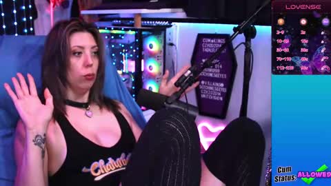 Snapshot of thekittengirlnix chatting on 09.19.25 Nix online show from 09.19.25